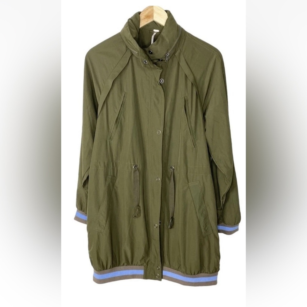 Free People Wind swept jacket size MEDIUM Wild sage green LIKE NU - Picture 4 of 15